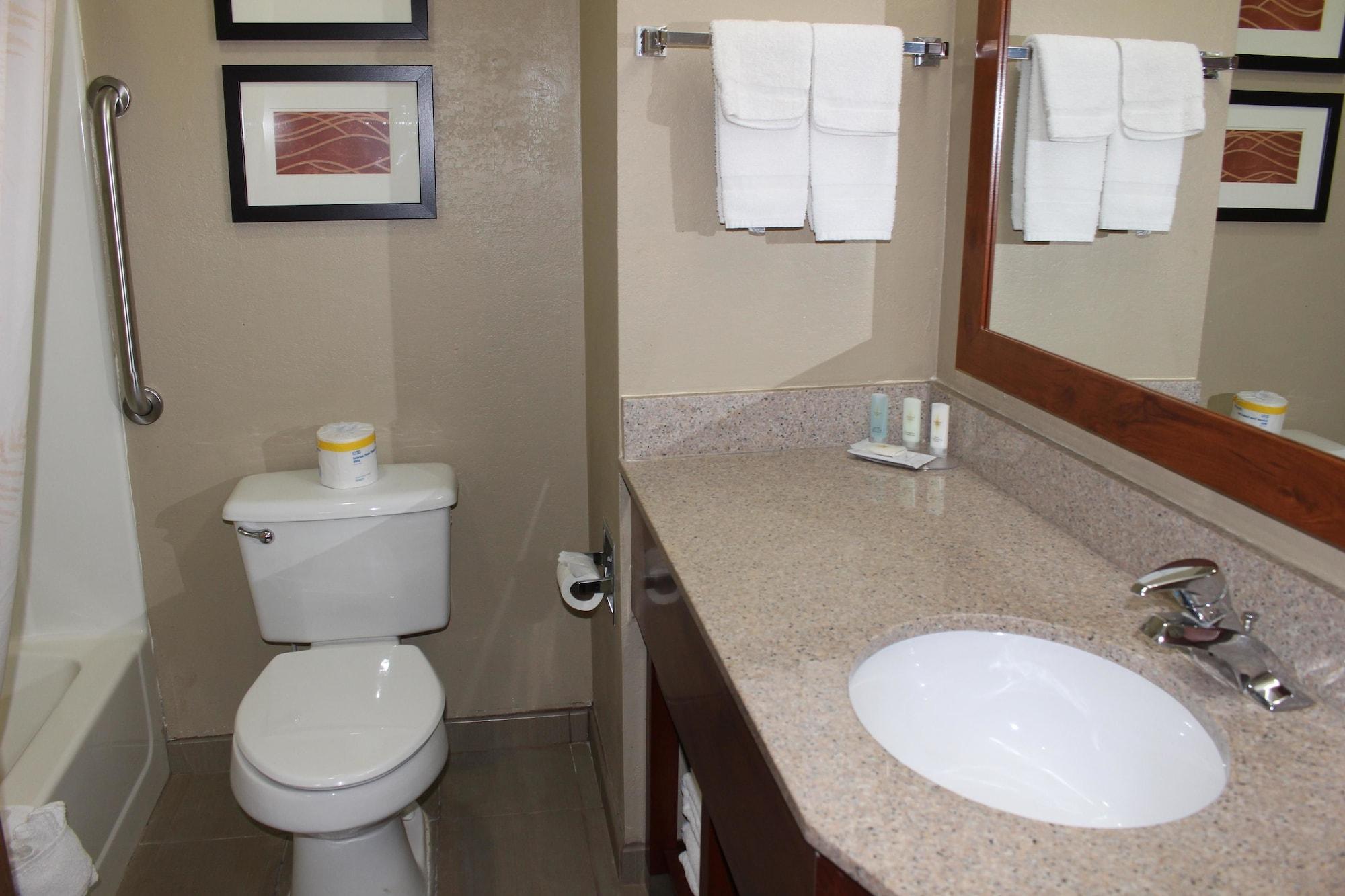 Comfort Inn Grain Valley Luaran gambar