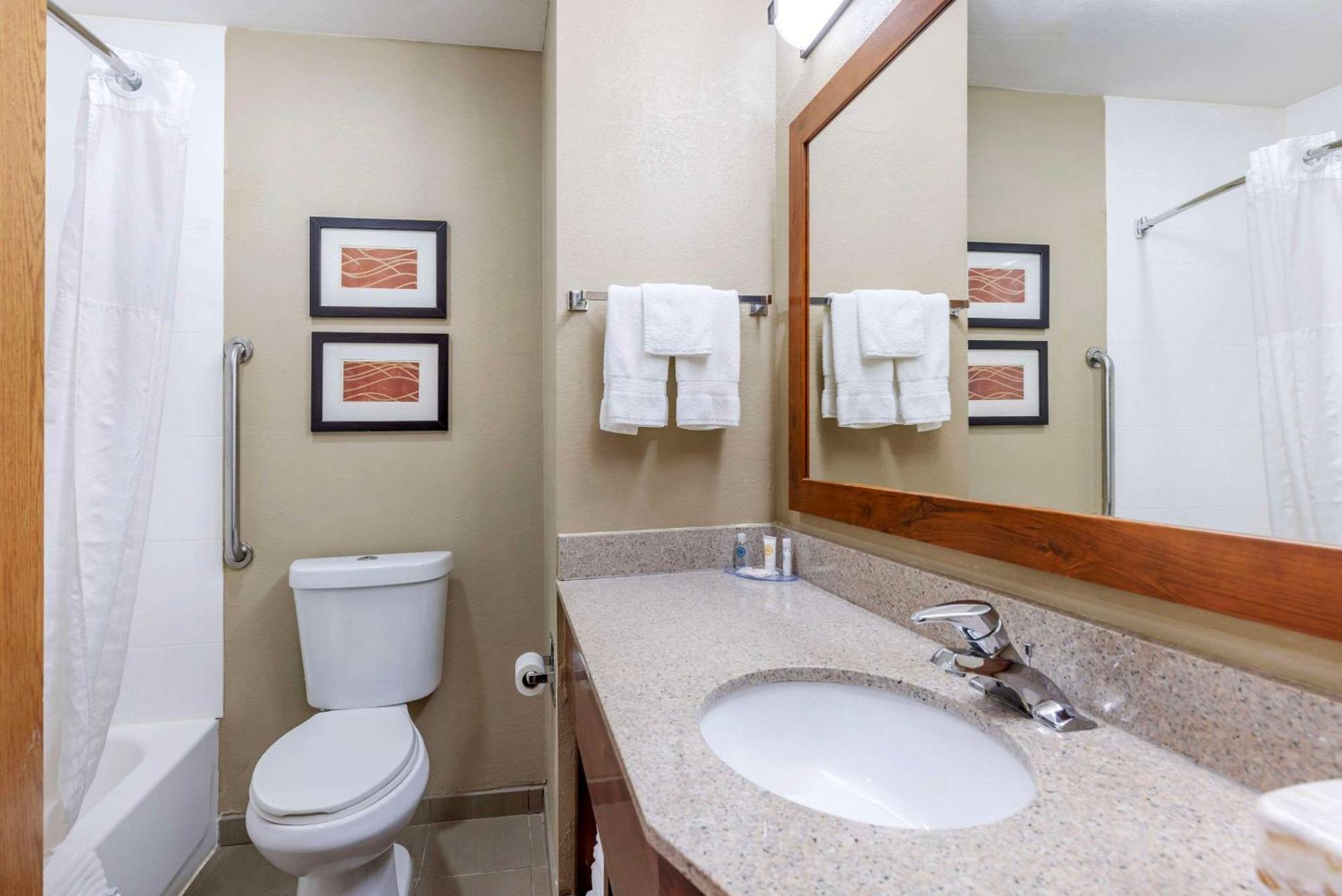 Comfort Inn Grain Valley Luaran gambar