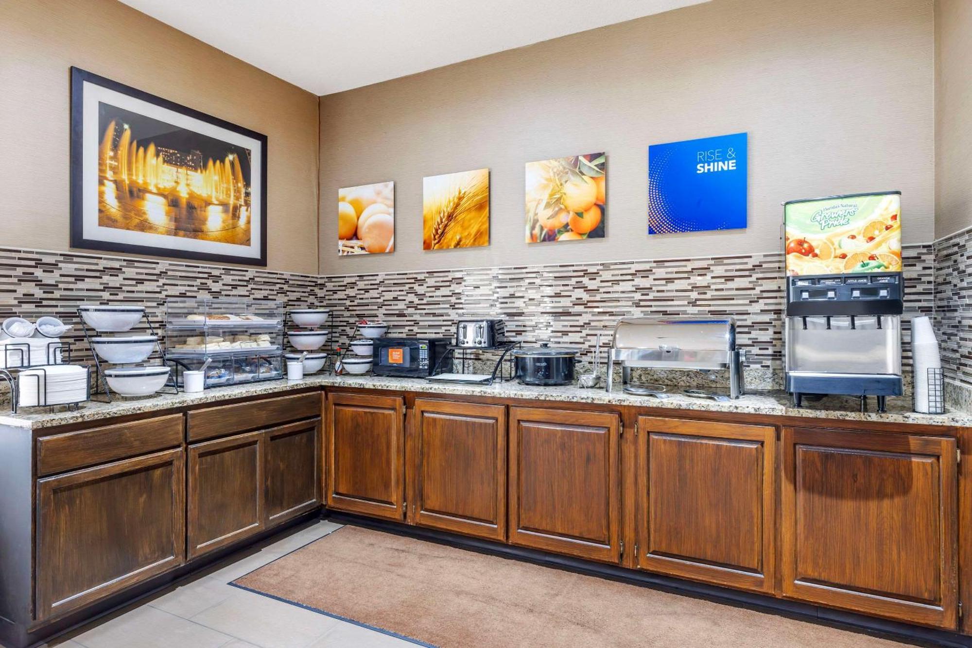 Comfort Inn Grain Valley Luaran gambar