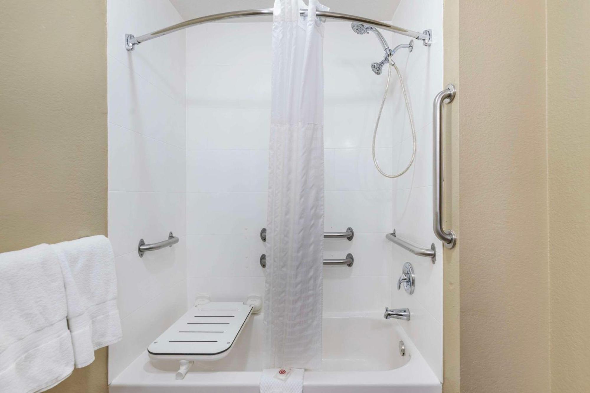 Comfort Inn Grain Valley Luaran gambar